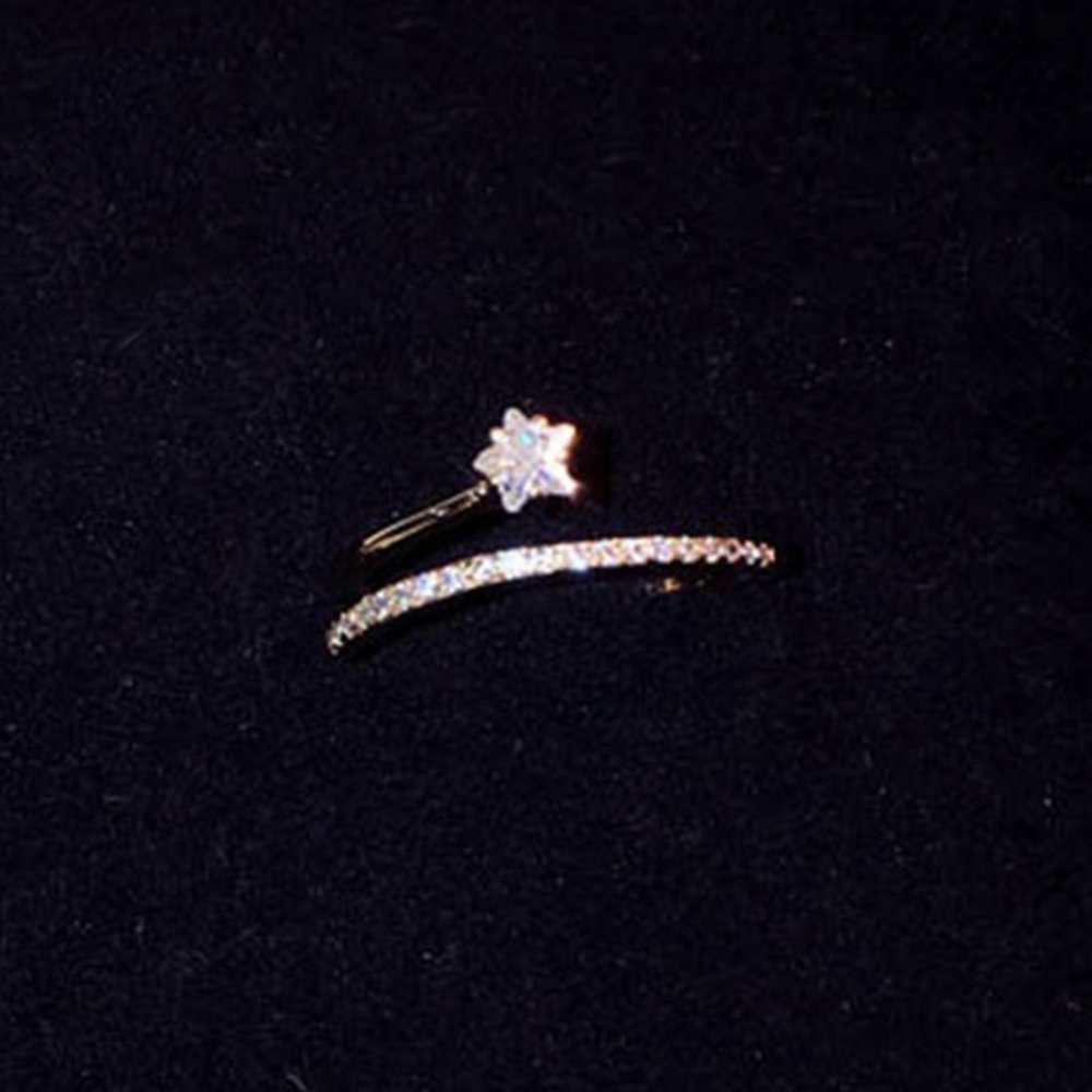 Star Diamond Pave Rose Gold Ring - Picture 3 of 8